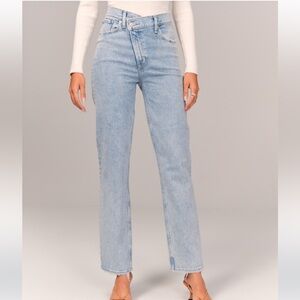 Abercrombie & Fitch 90’s straight ultra high rise jeans, criss-cross waistband